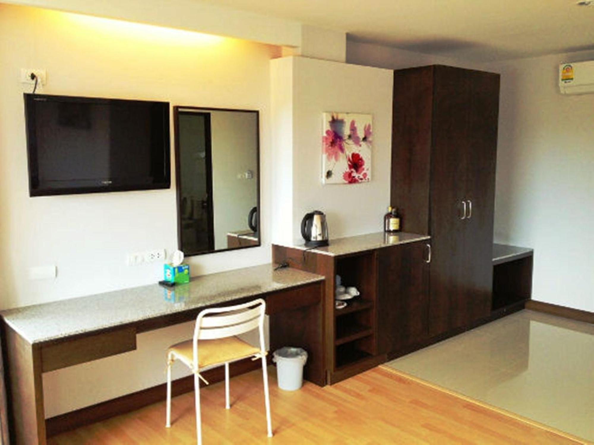 Sinkiat Buri Hotel Satun Ngoại thất bức ảnh