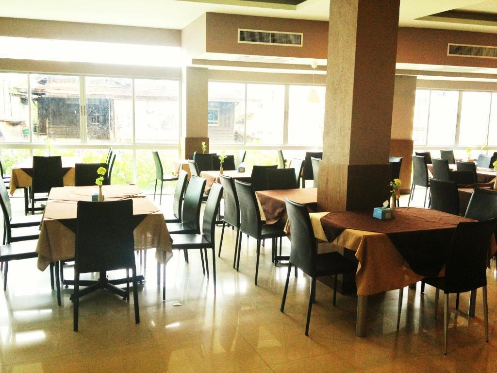 Sinkiat Buri Hotel Satun Ngoại thất bức ảnh